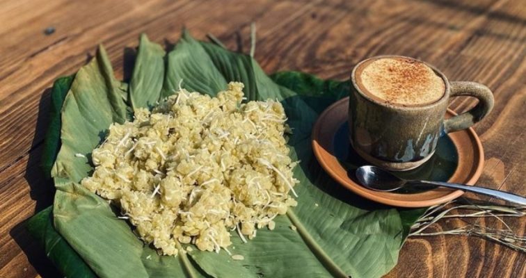 Thưởng thức xôi cốm cùng cafe