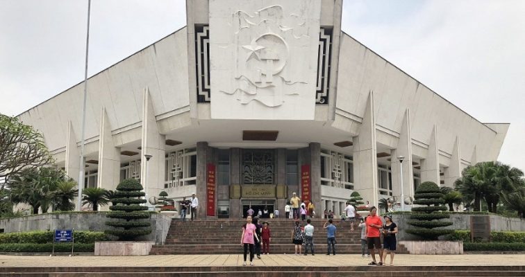 Bảo Tàng Hồ Chí Minh
