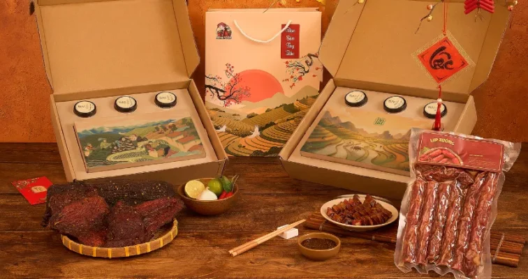 Ảnh hộp quà Tây Bắc nhà Đỗ Gia