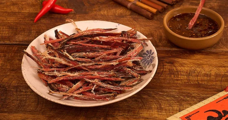 Thịt trâu gác bếp nhà Đỗ Gia