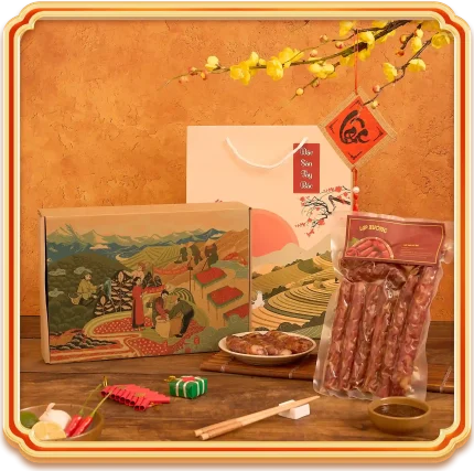 hộp quà lạp xưởng gác bếp