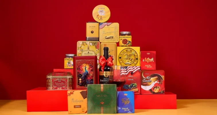 Các hộp bánh kẹo trong set quà Đỗ Gia 1