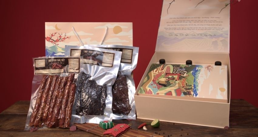 Tặng Quà Tết Cho Người Nước Ngoài