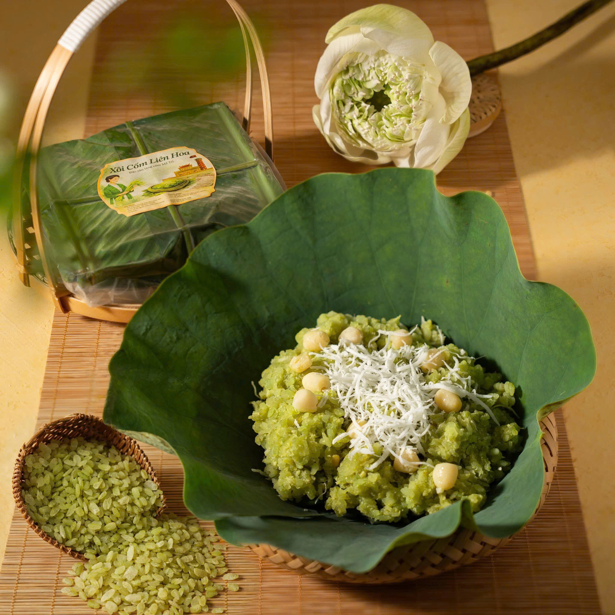 Xôi cốm liên hoa